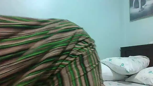 Darkberry online show from 10, 10, 2025