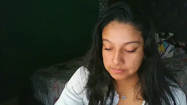 Snapshot of almaswan1 chatting on 2, 10, 2025 almaswan1 online show from 2, 10, 2025