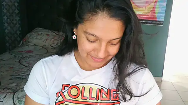 Snapshot of almaswan1 chatting on 16, 9, 2025 almaswan1 online show from 16, 9, 2025