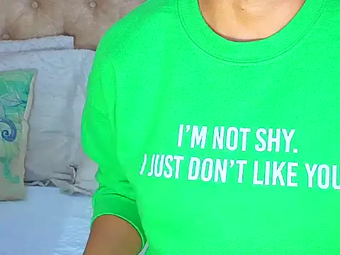 Snapshot of KeryHillson chatting on 23, 10, 2025 KeryHillson online show from 23, 10, 2025