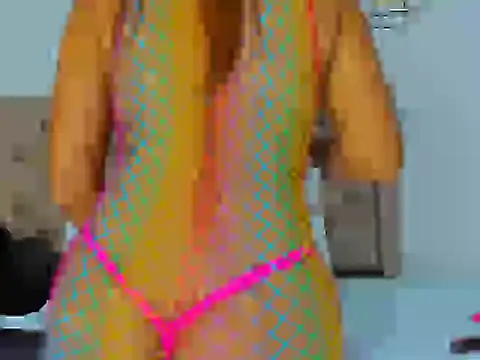 Snapshot of KeryHillson chatting on 22, 9, 2025 KeryHillson online show from 22, 9, 2025