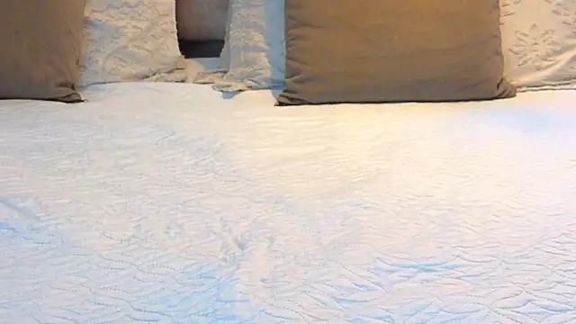 Snapshot of KeryHillson chatting on 23, 11, 2025 KeryHillson online show from 23, 11, 2025