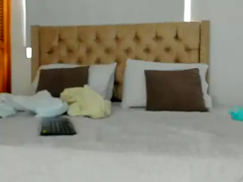 Snapshot of KeryHillson chatting on 1, 10, 2025 KeryHillson online show from 1, 10, 2025