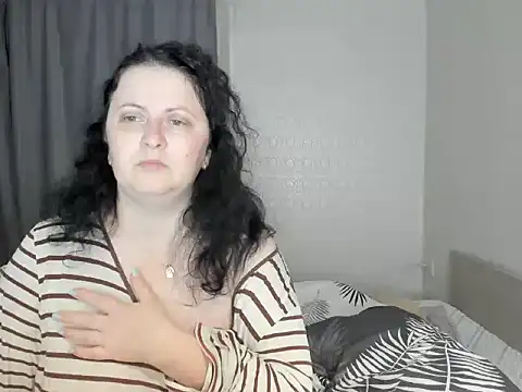 Lillian2 online show from 5, 10, 2025