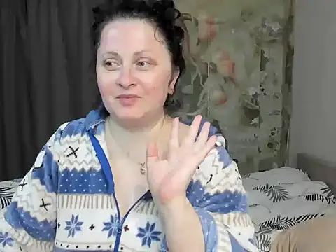 Snapshot of Lillian2 chatting on 16, 5, 2026 Lillian2 online show from 16, 5, 2026