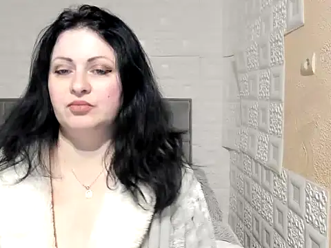 Lillian2 online show from 2, 3, 2025