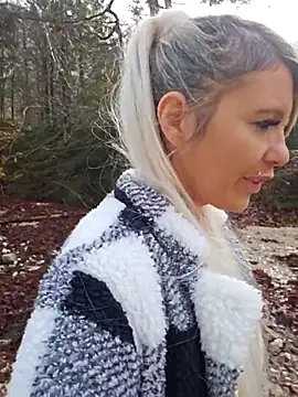 Sexy Sparkling  online show from 13, 11, 2025