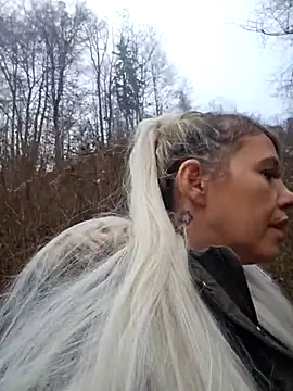 Sexy Sparkling  online show from 30, 11, 2025