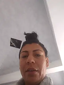 Sofi love 2 online show from 30, 10, 2025