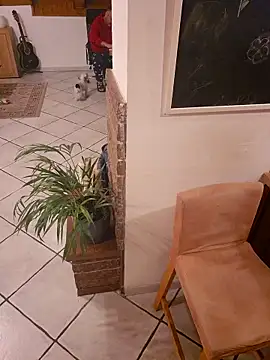 Isabellaa04 online show from 10, 10, 2025