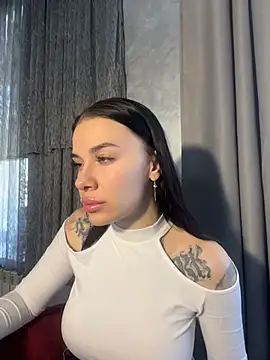 Queen of pain online show from 25, 4, 2026