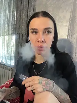 Queen of pain online show from 13, 5, 2026