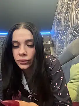 Queen of pain online show from 7, 3, 2026