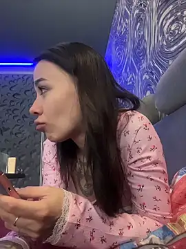 Snapshot of Queen_of_pain chatting on 21, 12, 2025 Queen of pain online show from 21, 12, 2025