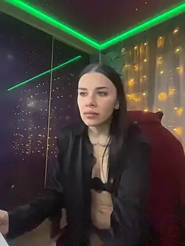 Snapshot of Queen_of_pain chatting on 14, 12, 2025 Queen of pain online show from 14, 12, 2025