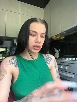 Queen of pain online show from 3, 6, 2026