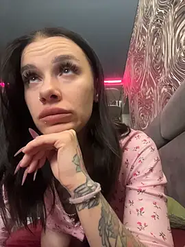 Queen of pain online show from 28, 3, 2026