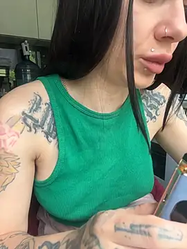 Snapshot of Queen_of_pain chatting on 4, 6, 2026 Queen of pain online show from 4, 6, 2026