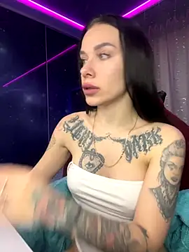 Queen of pain online show from 9, 11, 2025