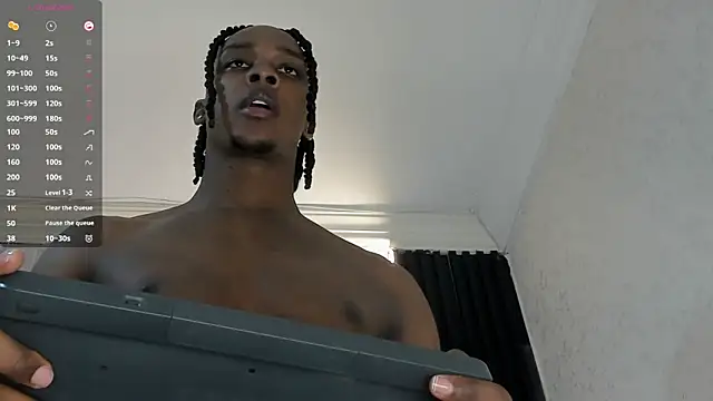 DominicSccott online show from 4, 12, 2025