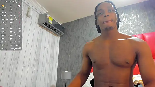 Snapshot of DominicSccott chatting on 19, 6, 2026 DominicSccott online show from 19, 6, 2026