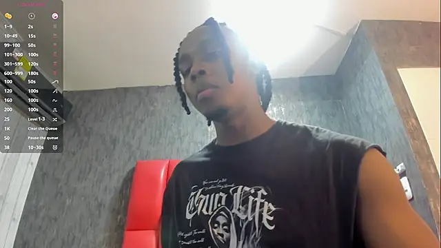 DominicSccott online show from 10, 4, 2026