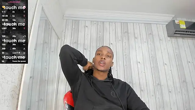 DominicSccott online show from 13, 3, 2025