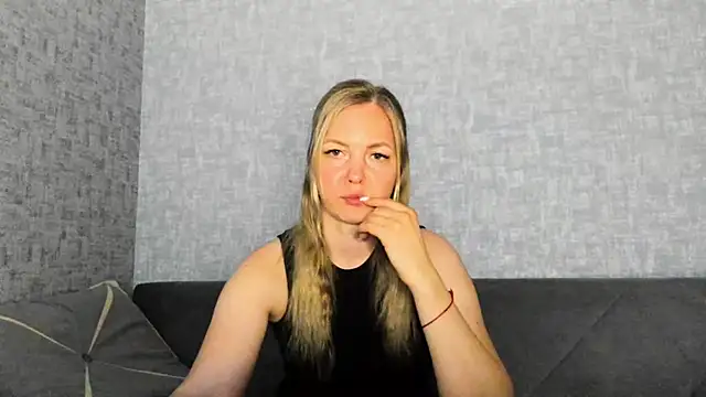iam Venus online show from 28, 5, 2026