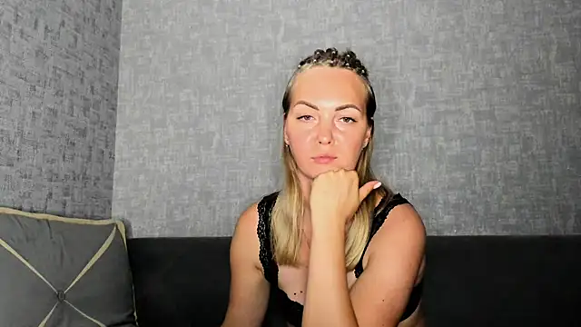 Snapshot of iam_Venus chatting on 13, 7, 2026 iam Venus online show from 13, 7, 2026