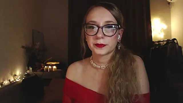 Snapshot of welliza chatting on 3, 11, 2025 welliza online show from 3, 11, 2025