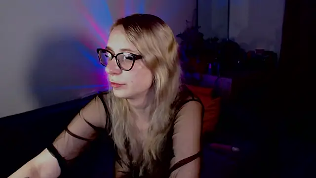 Snapshot of welliza chatting on 14, 9, 2025 welliza online show from 14, 9, 2025