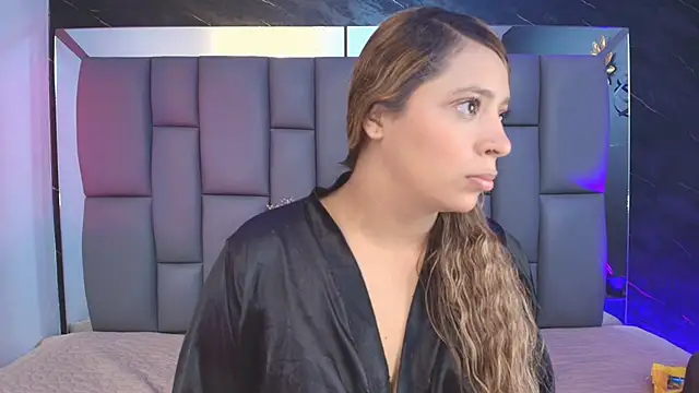  MiaBrown  online show from 3, 10, 2025