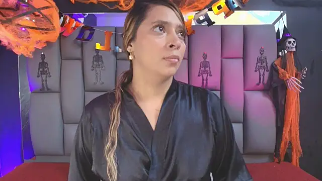  MiaBrown  online show from 30, 10, 2025