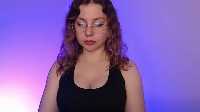 Leah Reed online show from 23, 9, 2025