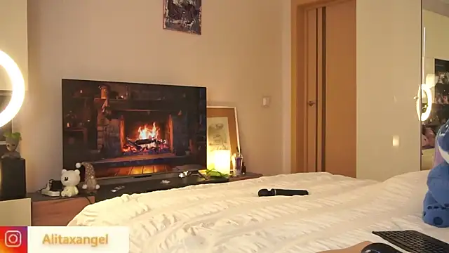 AlitaXAngelic online show from 9, 2, 2025