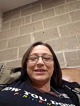 angelbaby1998 online show from 9, 1, 2026