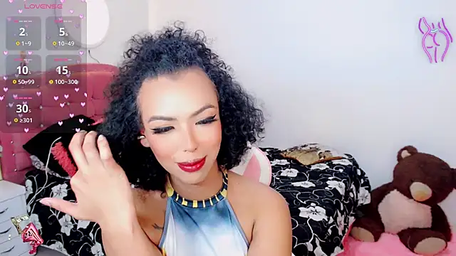 Tanedra collings online show from 9, 9, 2025