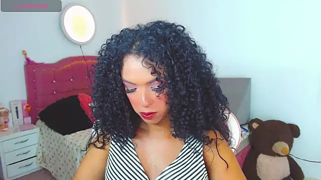 Tanedra collings online show from 9, 5, 2026