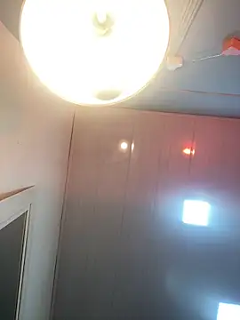 Nicollemays online show from 21, 3, 2025