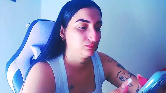Snapshot of liz_dirty chatting on 30, 5, 2026 liz dirty online show from 30, 5, 2026