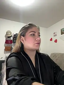 Snapshot of Celestedubois chatting on 2, 7, 2026 Celestedubois online show from 2, 7, 2026