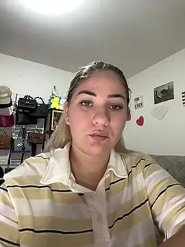 Snapshot of Celestedubois chatting on 3, 7, 2026 Celestedubois online show from 3, 7, 2026