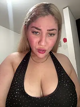 Snapshot of Celestedubois chatting on 7, 2, 2026 Celestedubois online show from 7, 2, 2026