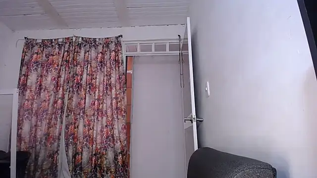 yselahot online show from 29, 9, 2025