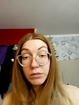  Sweet Love  online show from 28, 2, 2025