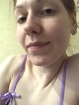  Sweet Love  online show from 21, 6, 2026