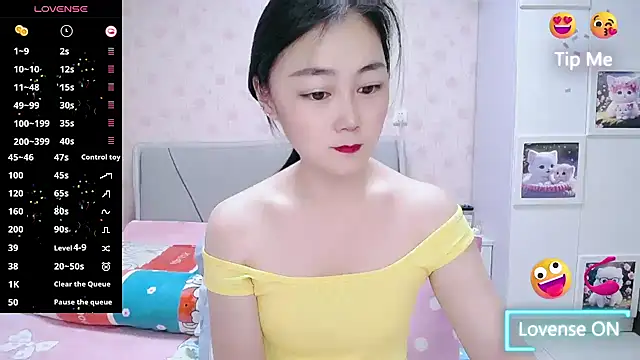 Elvira baby online show from 24, 3, 2026