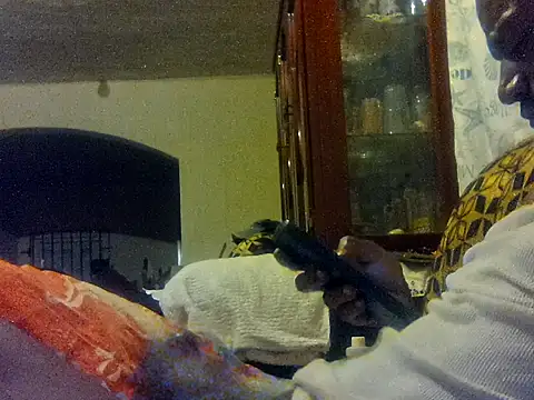 LookingLover34 online show from 21, 11, 2025