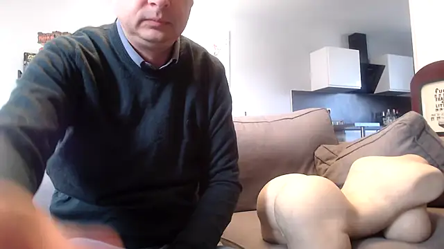 freddy0222222 online show from 18, 5, 2026
