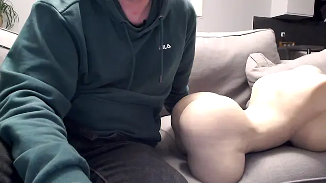 freddy0222222 online show from 12, 4, 2026